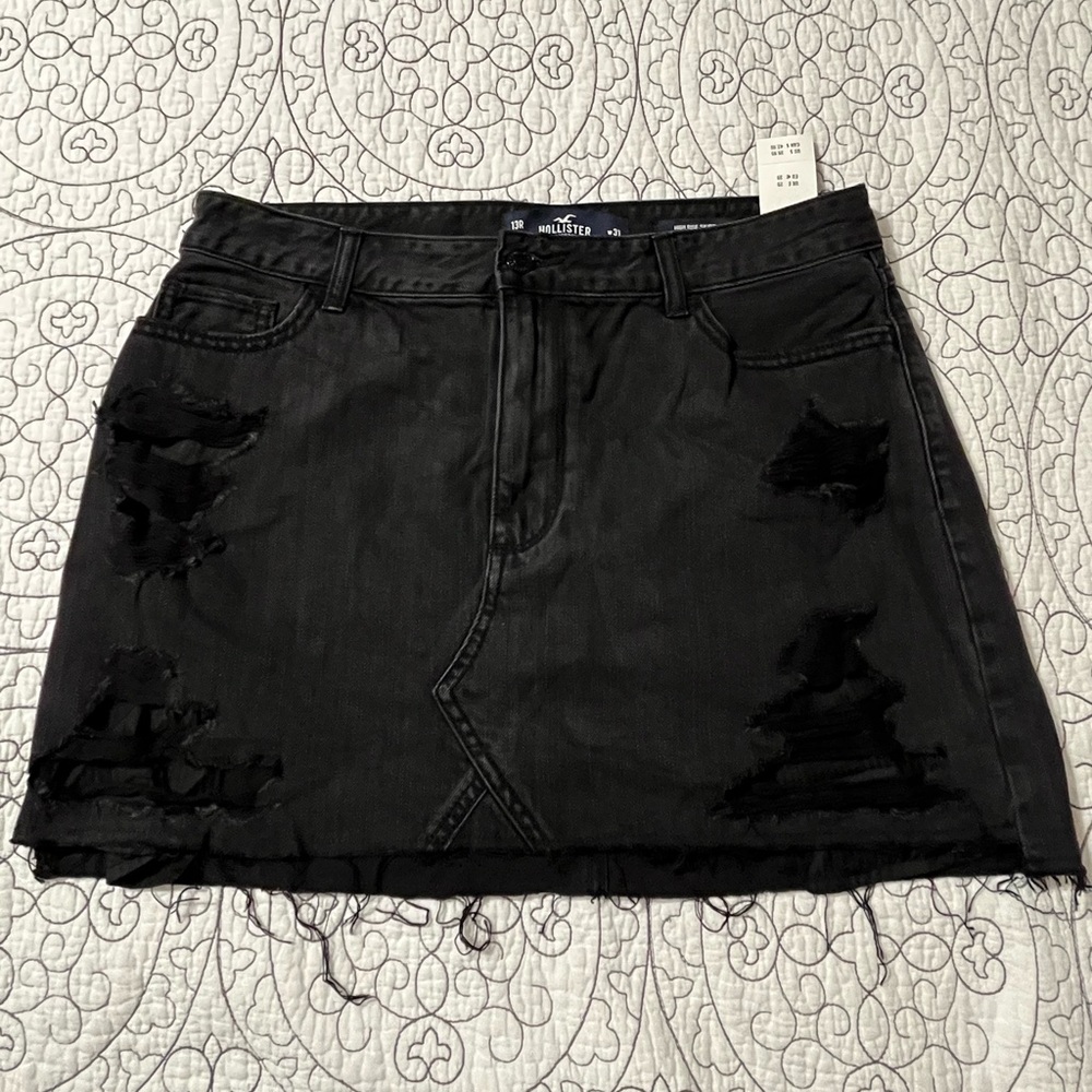 Hollister Distressed High Rise Mini Skirt NWT